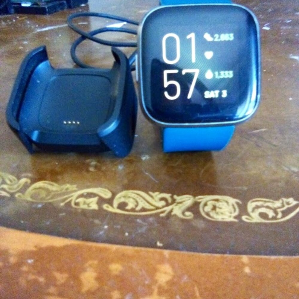 Fitbit Versa 2